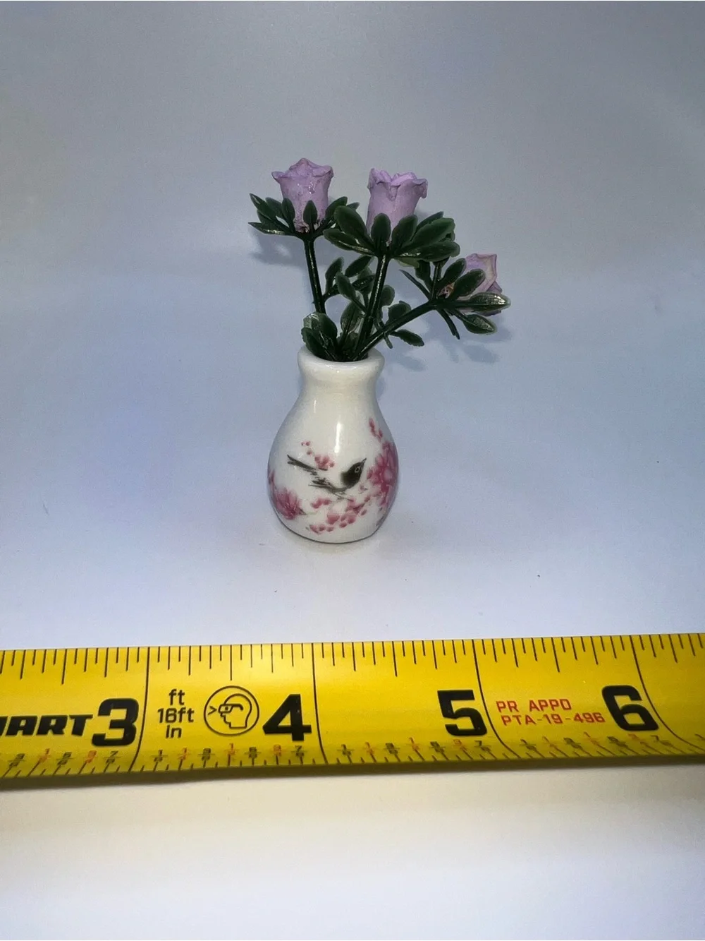 N/A white miniature